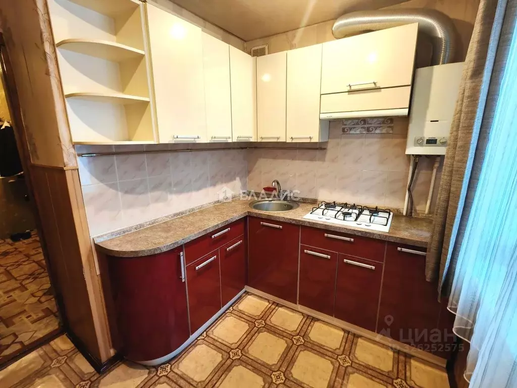 3-к кв. Владимирская область, Ковров ул. Киркижа, 8 (57.8 м) - Фото 1