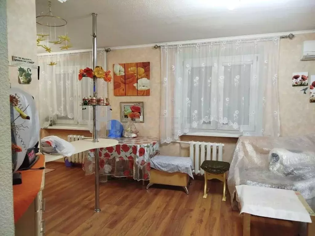 1-к кв. Ростовская область, Каменск-Шахтинский ул. Больничная (48.0 м) - Фото 1