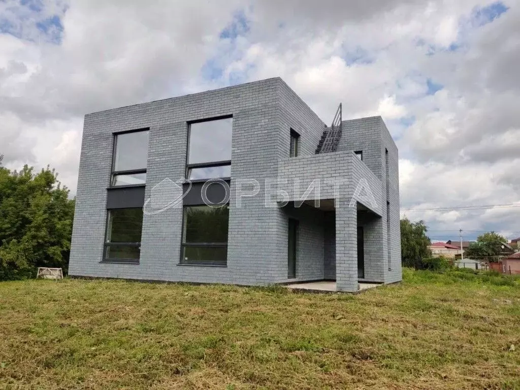 Дом в Тюменская область, Тюмень Парфеново мкр, ул. Филатова (150 м) - Фото 2
