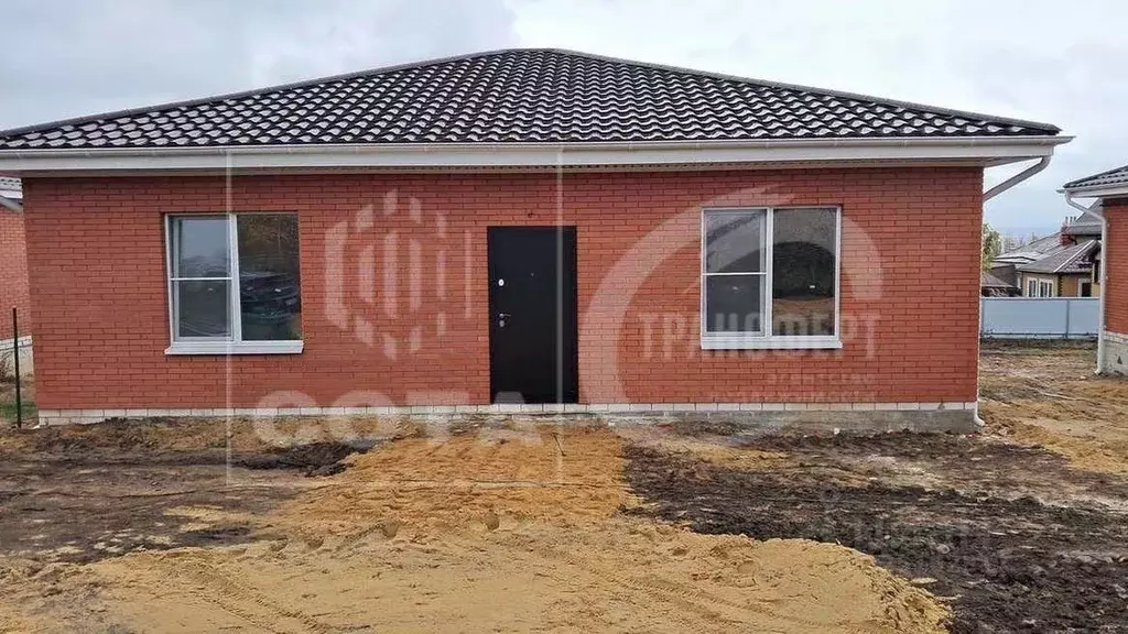 Дом в Воронежская область, с. Семилуки ул. 8 Марта, 14А (97 м) - Фото 1