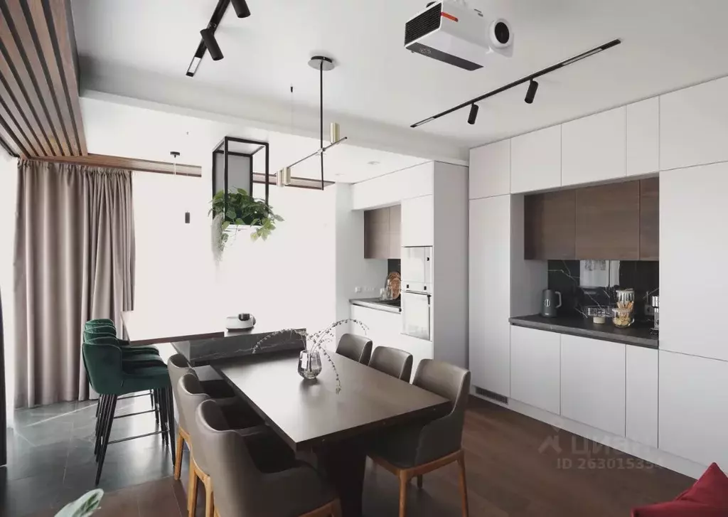 3-к кв. Татарстан, Казань Комсомольская ул., 1 (95.0 м) - Фото 0