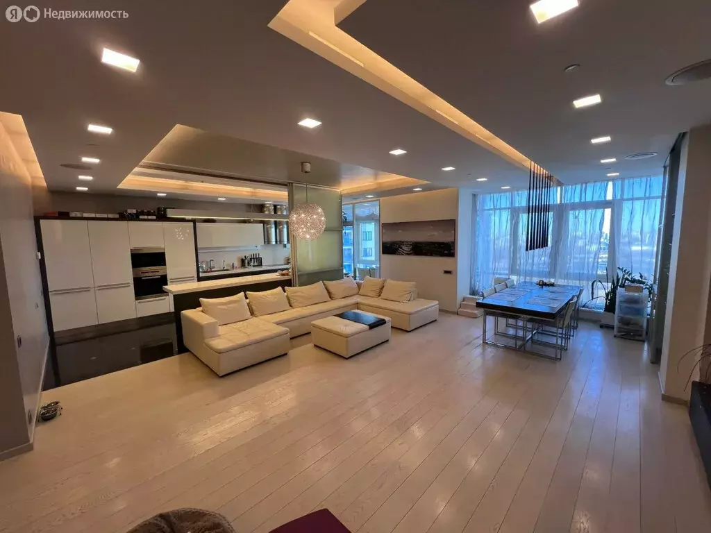 5-комнатная квартира: Москва, Мосфильмовская улица, 70к2 (202.9 м) - Фото 1