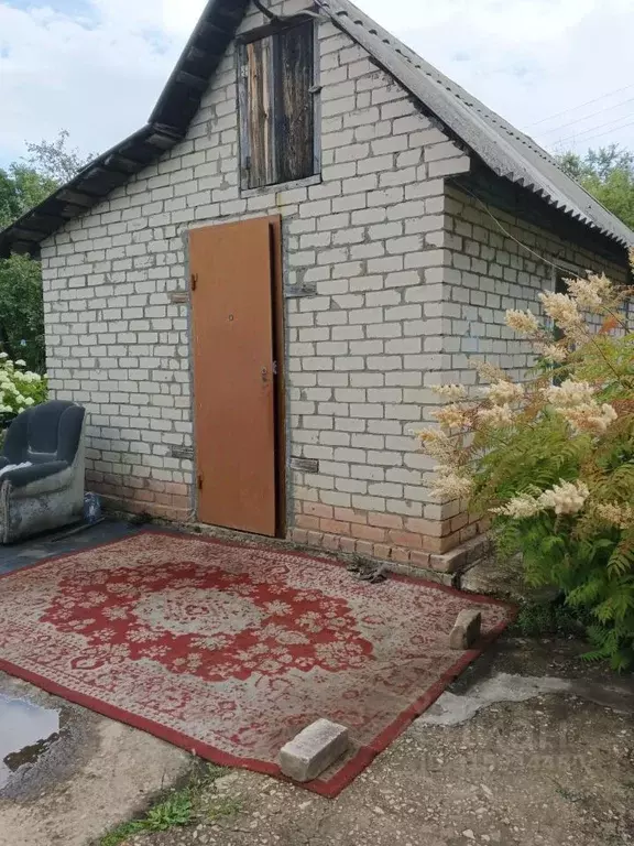 Дом в Саратовская область, Вольский район, Широкобуеракское ... - Фото 1