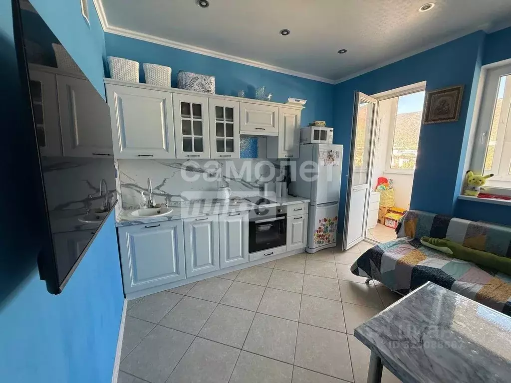 2-к кв. Краснодарский край, Геленджик Восточный пер., 42 (69.4 м) - Фото 1