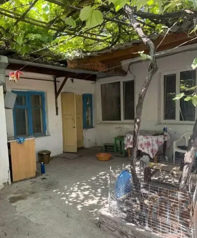 Дом в Крым, Евпатория ул. Средняя, 7 (38 м) - Фото 1