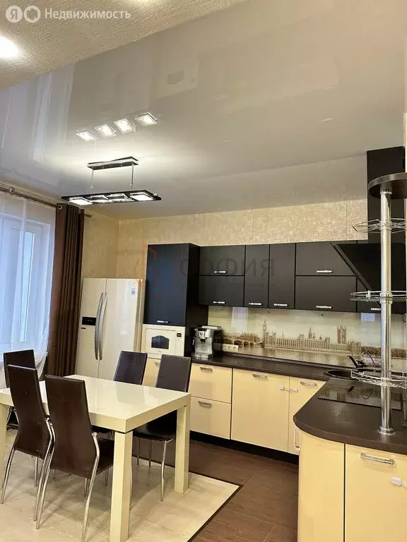 3-комнатная квартира: Архангельск, Адмиралтейская улица, 9 (68.3 м) - Фото 1