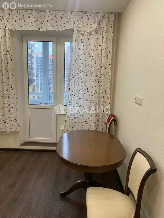 3-комнатная квартира: посёлок городского типа Боброво, Лесная улица, ... - Фото 2