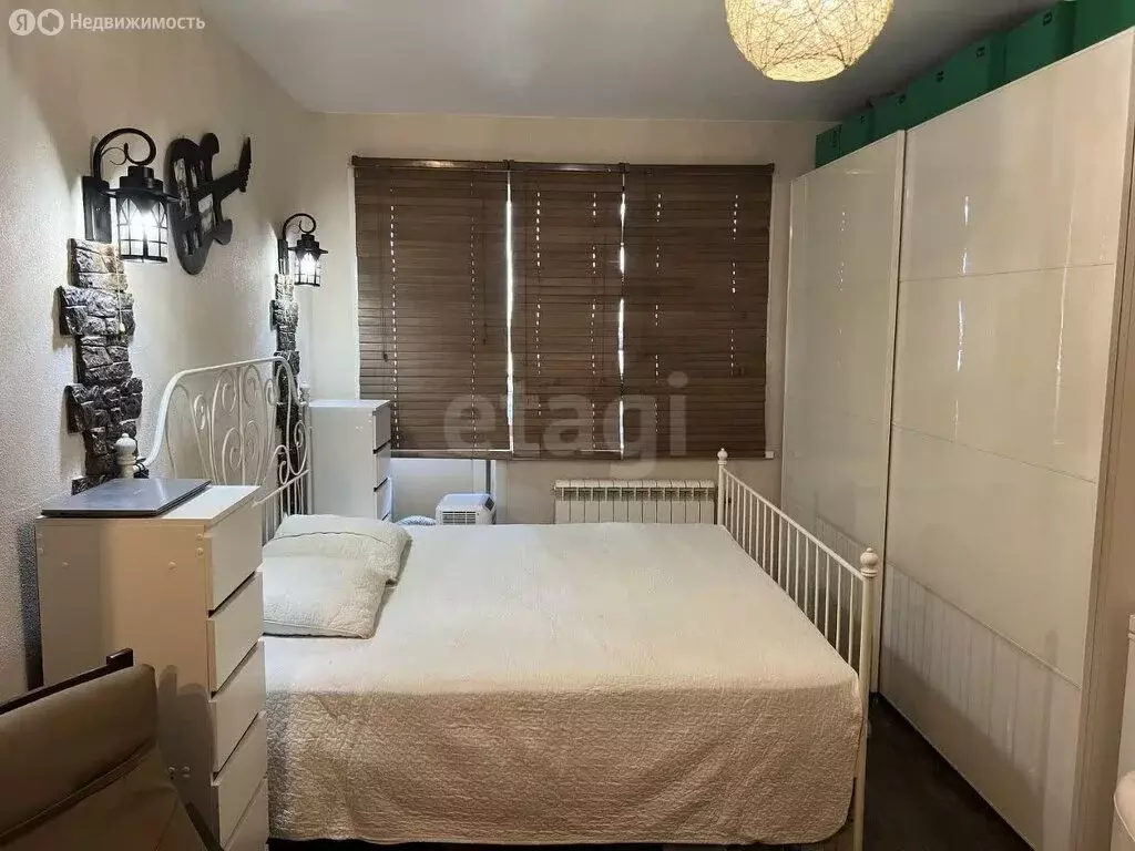 1-комнатная квартира: Новосибирск, улица Крылова, 63 (40 м) - Фото 1