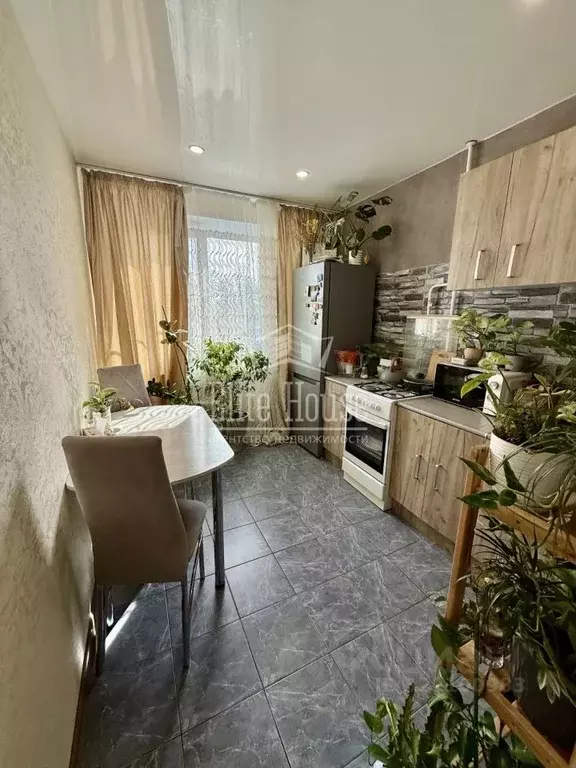 2-к кв. Калужская область, Калуга Тепличная ул., 7 (52.0 м) - Фото 2