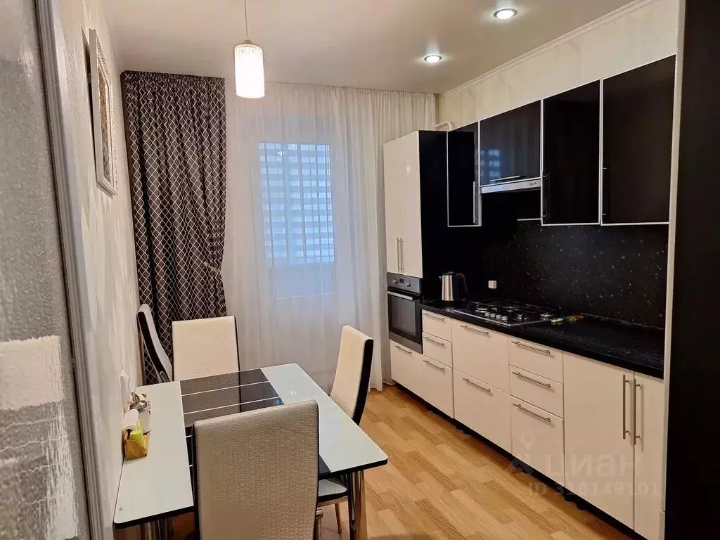 2-к кв. Татарстан, Альметьевск Алсу мкр, ул. Рината Галеева, 29 (57.0 ... - Фото 1