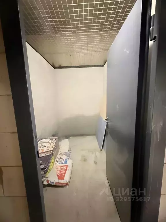 Гараж в Москва Сосенское поселение, просп. Куприна, 7к3 (4 м) - Фото 2