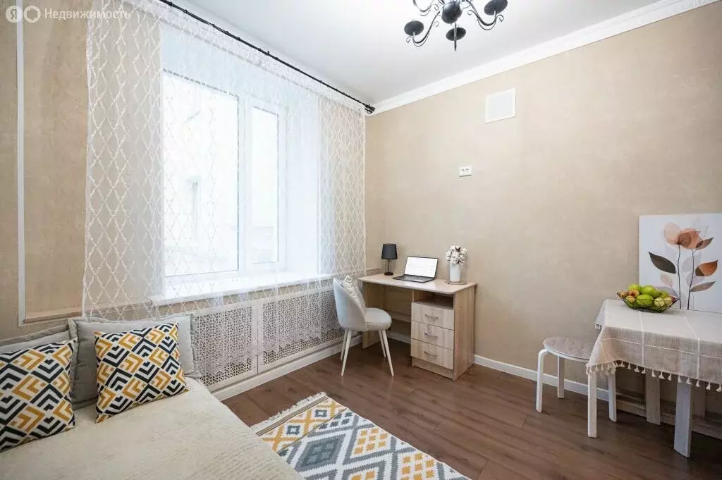 Квартира-студия: Екатеринбург, улица Мамина-Сибиряка, 57А (17.8 м) - Фото 1