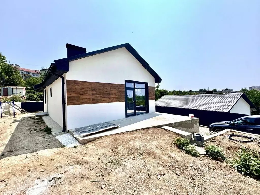 Дом в Севастополь ул. Гранатная (100 м) - Фото 1