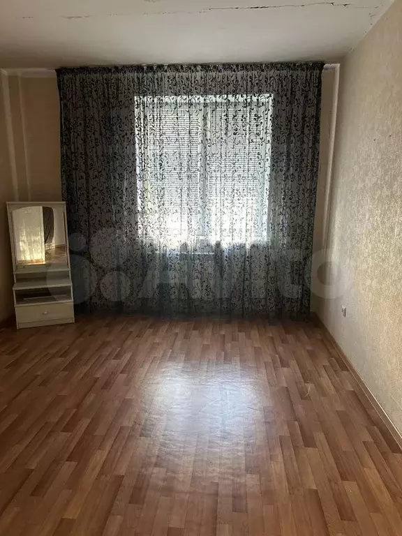 2-к. квартира, 70 м, 1/17 эт. - Фото 1