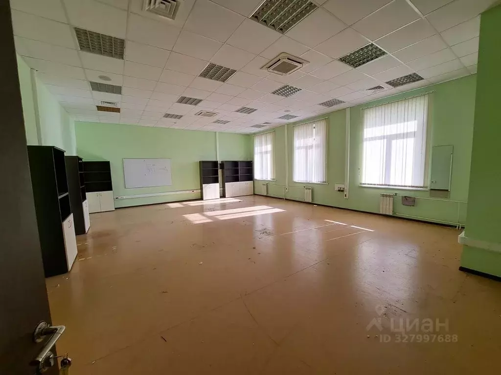 Помещение свободного назначения в Самарская область, Тольятти Южное ... - Фото 2