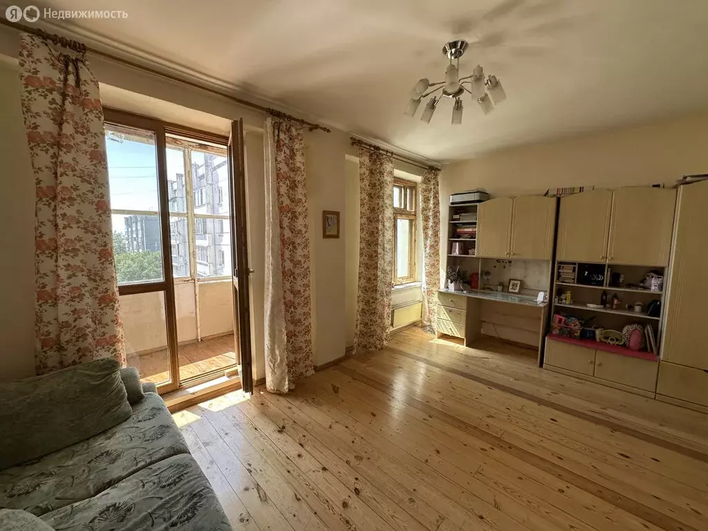 4-комнатная квартира: Иркутск, Волжская улица, 51Б (139 м) - Фото 0