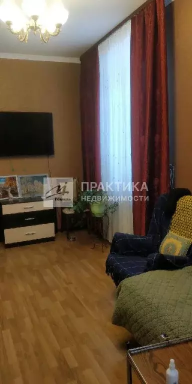 Продается 4-комнатная квартира - Фото 1