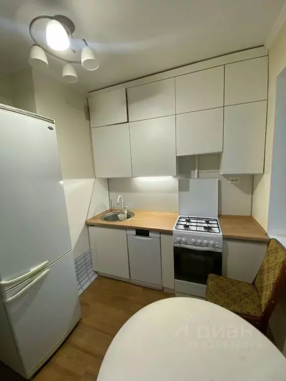 1-к кв. Белгородская область, Белгород ул. Шаландина, 13 (33.4 м) - Фото 2