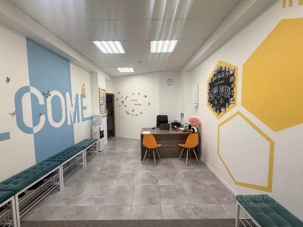 Помещение свободного назначения в Санкт-Петербург ул. Латышских ... - Фото 1