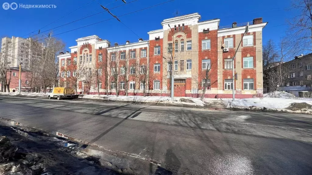 3-комнатная квартира: Ярославль, улица Ухтомского, 13 (62 м) - Фото 0