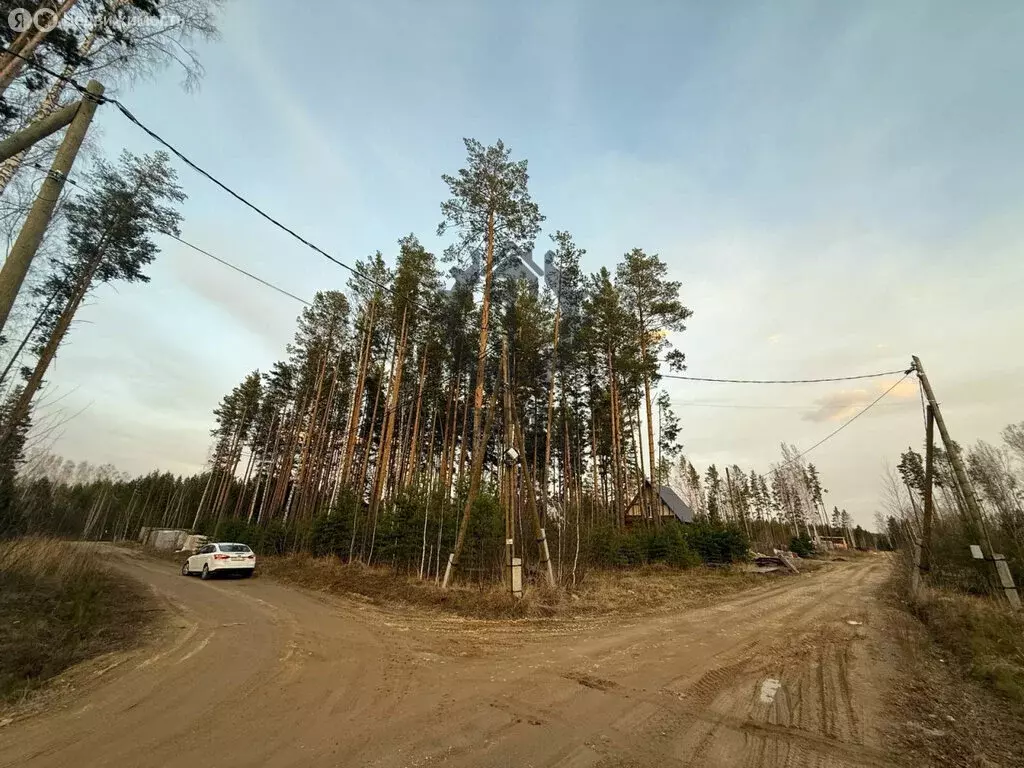 Участок в посёлок городского типа Белоярский, Изумрудная улица, 36 (12 ... - Фото 1