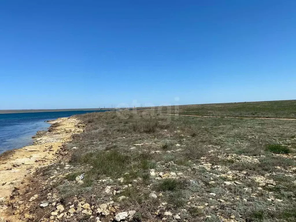 Участок в Крым, Евпатория городской округ, Новоозерное пгт  (6.0 сот.) - Фото 1