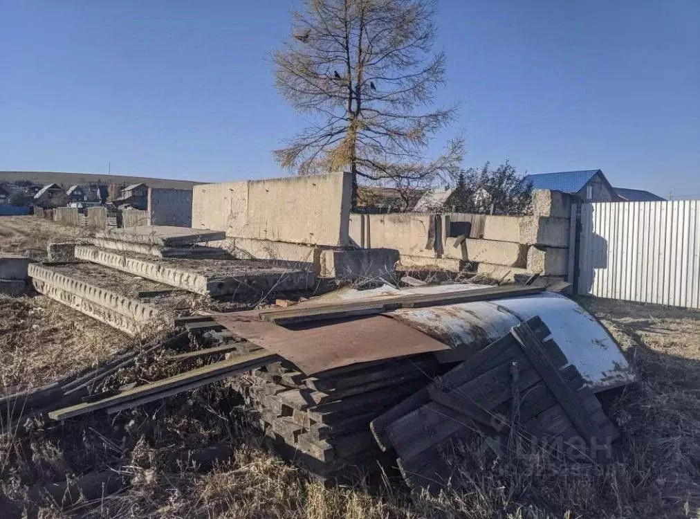 Дом в Иркутская область, Свирск Трудовой пер., 9 (50 м) - Фото 2