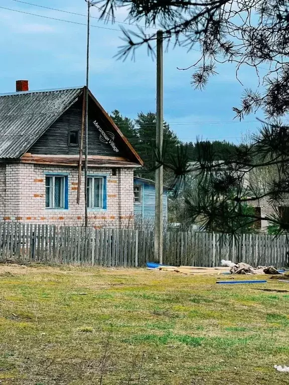 Дом в Новгородская область, Хвойнинский муниципальный округ, д. ... - Фото 0