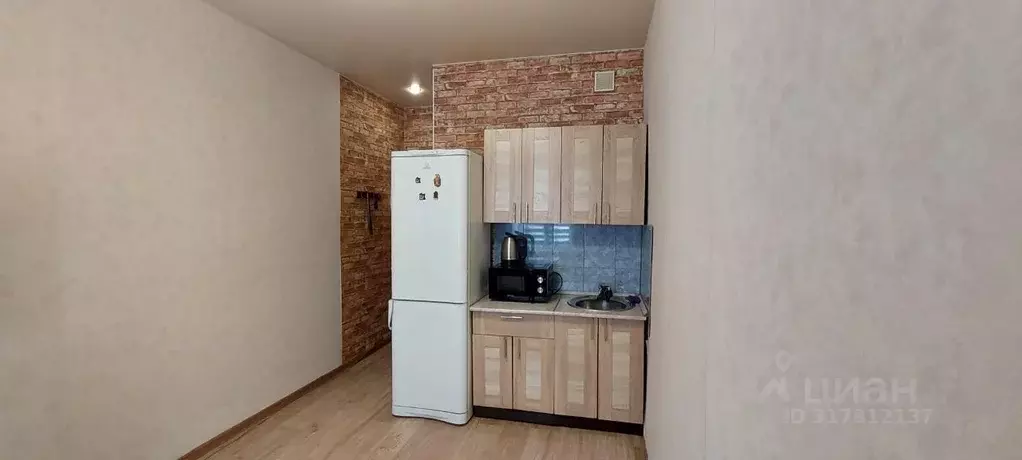 Студия Свердловская область, Екатеринбург ул. Пирогова, 28А (16.0 м) - Фото 0