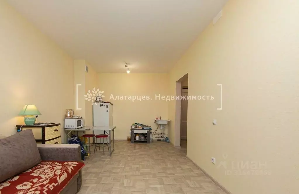 Студия Томская область, Томск Черемошники мкр, ул. Нижне-Луговая, 85Б ... - Фото 1