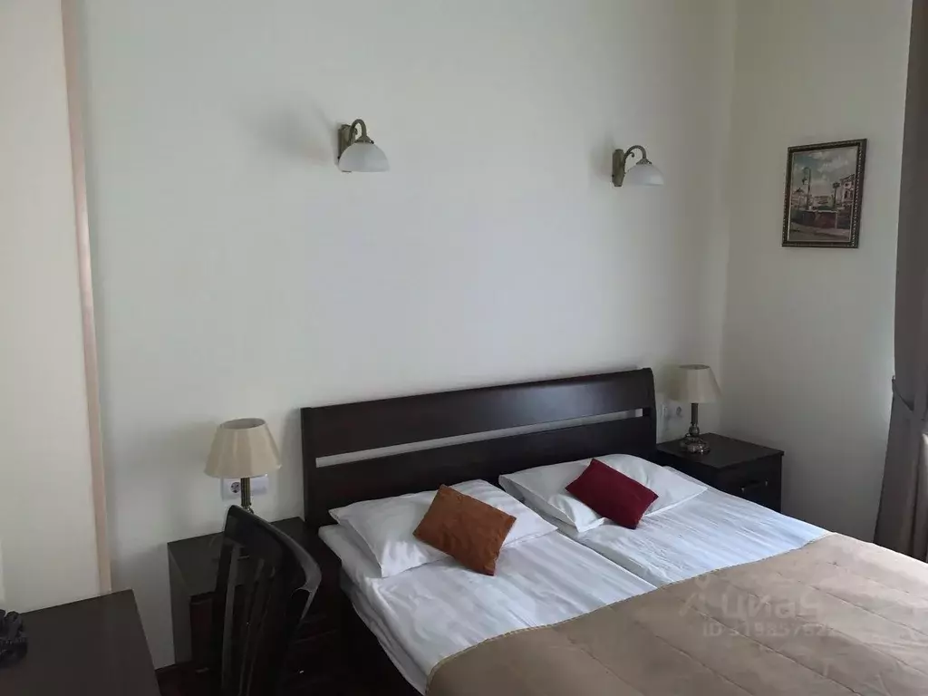 Комната Санкт-Петербург Загородный просп., 5 (14.0 м) - Фото 0