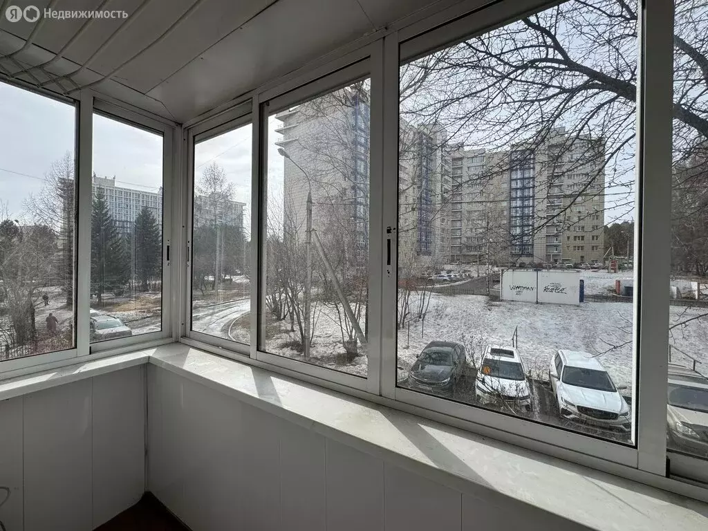 3-комнатная квартира: Иркутск, улица Лермонтова, 269 (61.6 м) - Фото 1