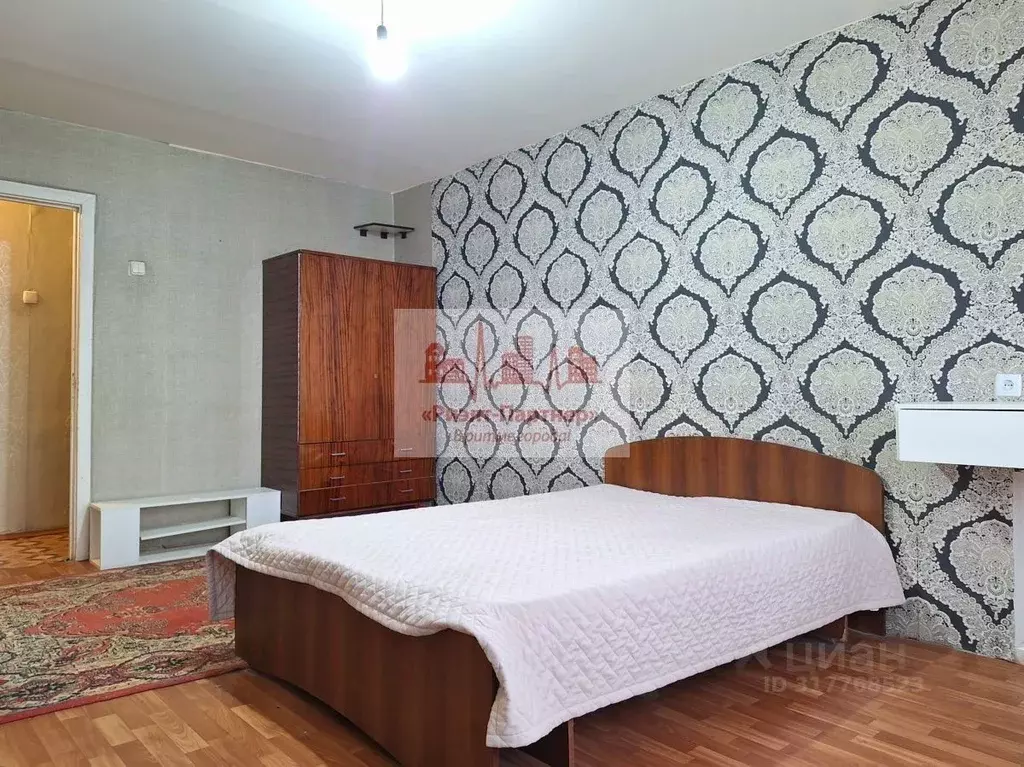 1-к кв. Саратовская область, Саратов ул. Имени В.Г. Клочкова, 72 (32.5 ... - Фото 0