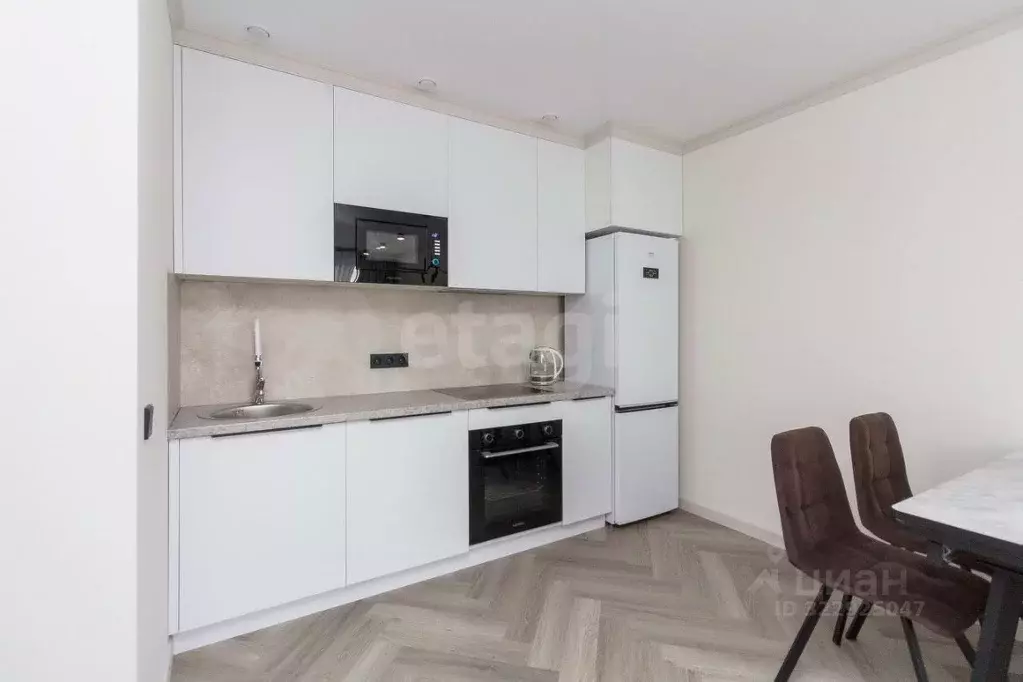 1-к кв. Тюменская область, Тюмень ДОК мкр, ул. Воронинская, 45 (40.0 ... - Фото 2