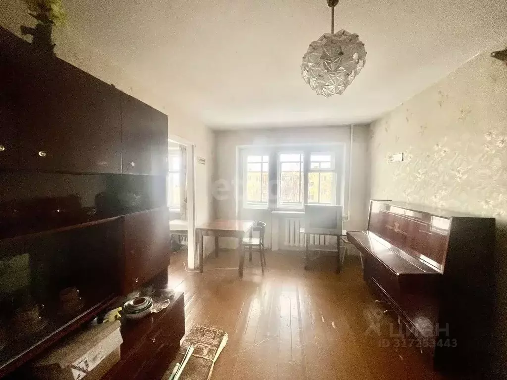 2-к кв. Челябинская область, Миасс ул. Победы, 25 (43.5 м) - Фото 0