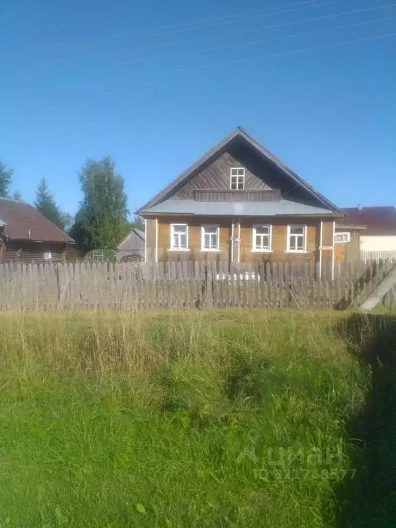 Дом в Вологодская область, Вашкинский муниципальный округ, с. Ухтома  ... - Фото 1