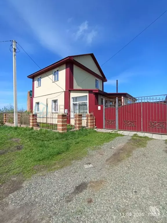 Дом в Омская область, Муромцево рп ул. Партизанская (78 м) - Фото 0
