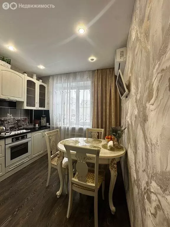 2-комнатная квартира: посёлок Придорожный, микрорайон Южный Город, ... - Фото 1