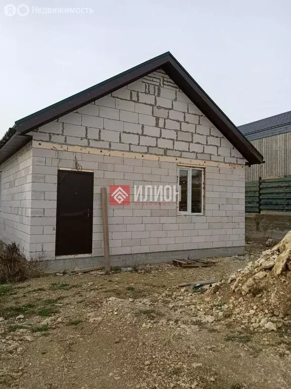 Дом в Севастополь, улица Лётчика Денисова (94 м) - Фото 1
