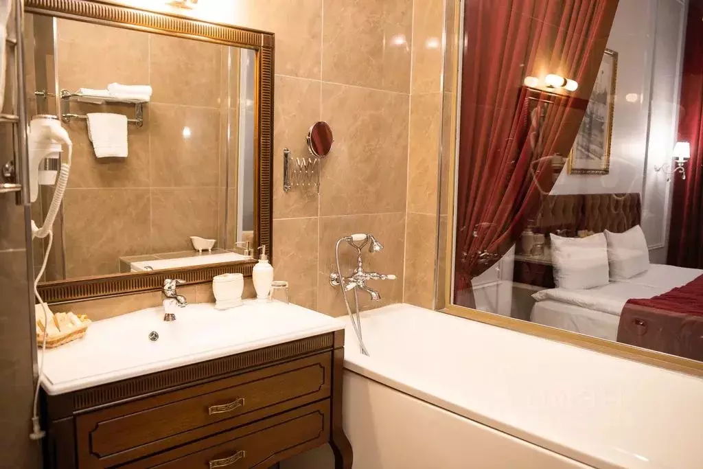 Комната Санкт-Петербург Невский просп., 102 - Фото 2