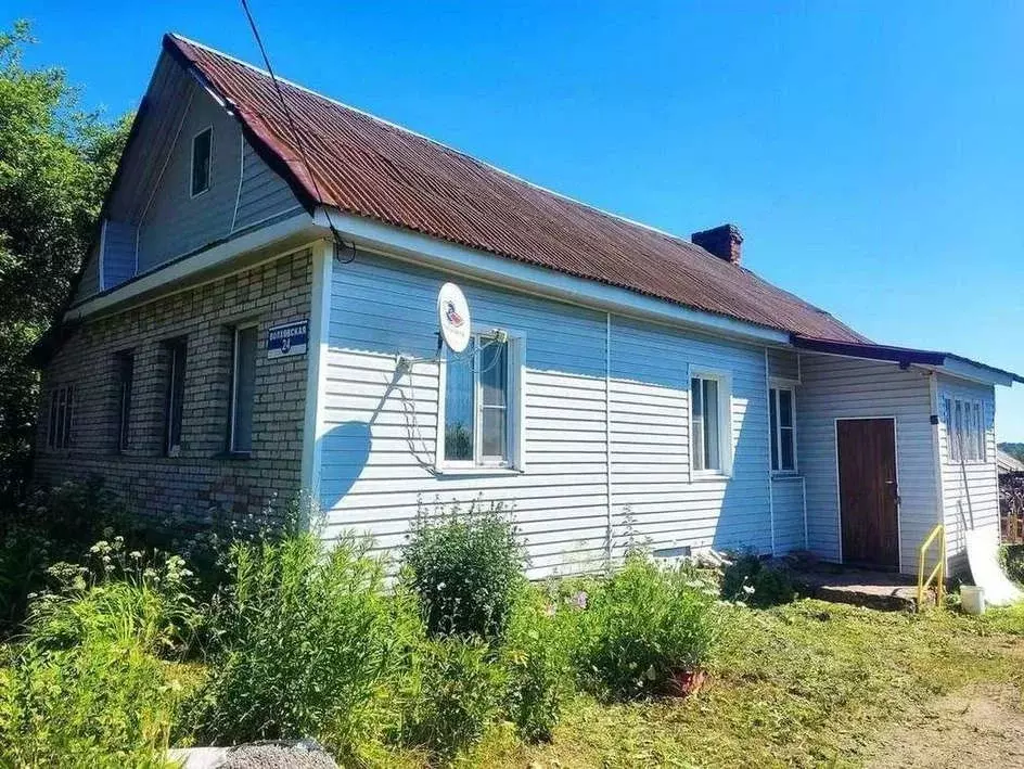 Дом в Новгородская область, Новгородский район, Трубичинское с/пос, д. ... - Фото 0