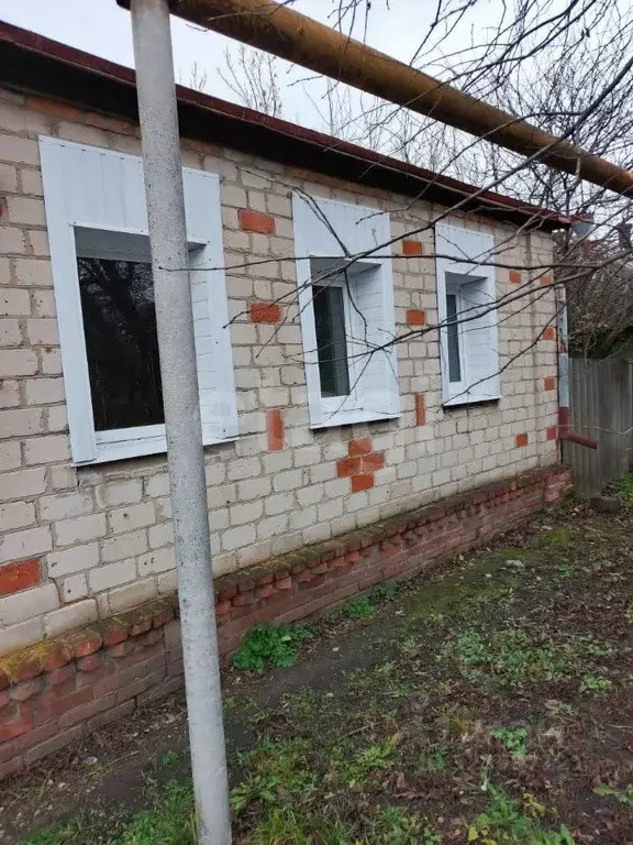 Дом в Белгородская область, Валуйки Волочаевская ул., 3 (35 м) - Фото 1