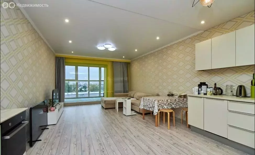 1-комнатная квартира: Тюмень, Мельничная улица, 83к4 (61.1 м) - Фото 1