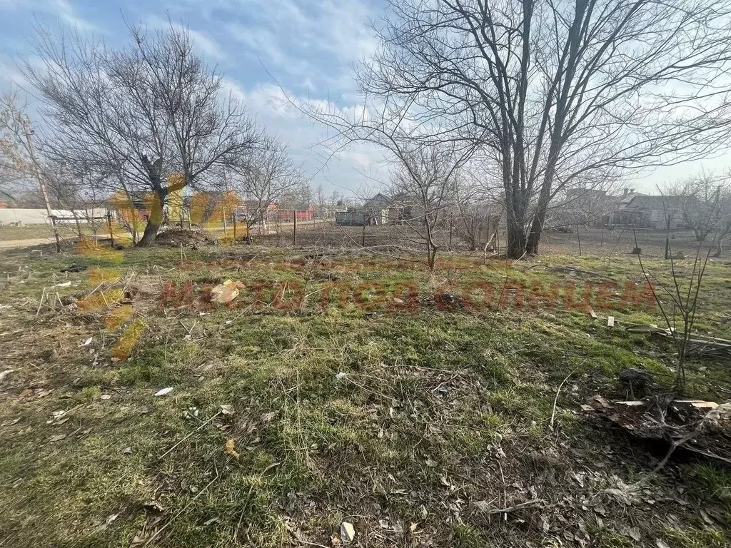 Участок в Краснодарский край, Щербиновский район, Старощербиновская ... - Фото 1