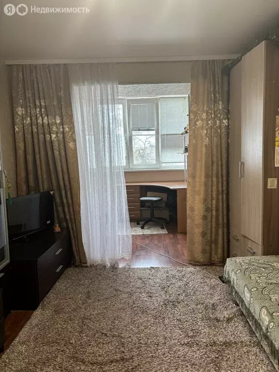 3-комнатная квартира: Астрахань, улица Ахшарумова, 4 (60.6 м) - Фото 2