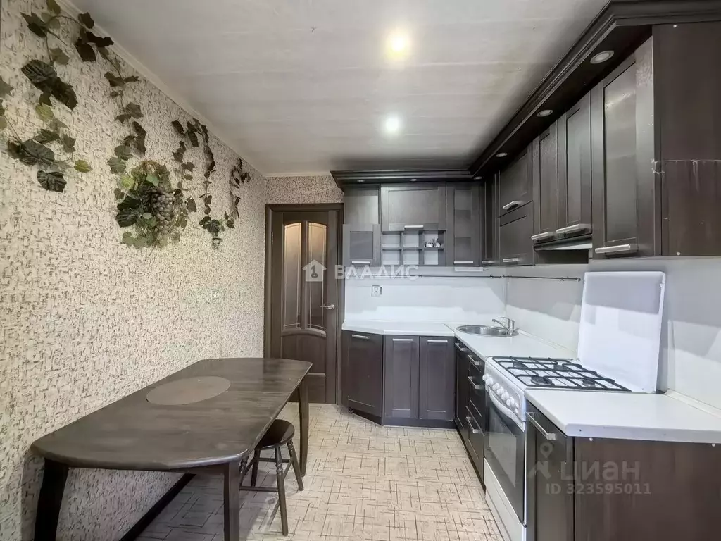 4-к кв. Смоленская область, Смоленск ул. Тенишевой, 31 (73.8 м) - Фото 1