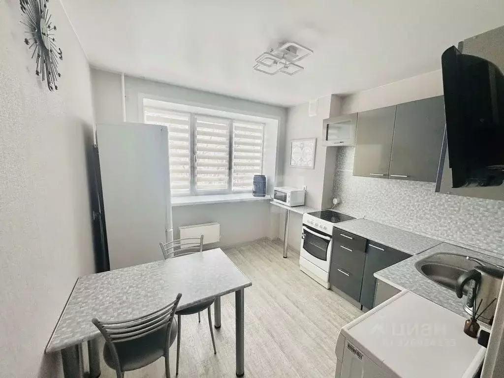 1-к кв. Кемеровская область, Кемерово просп. Ленина, 81А (31.9 м) - Фото 1