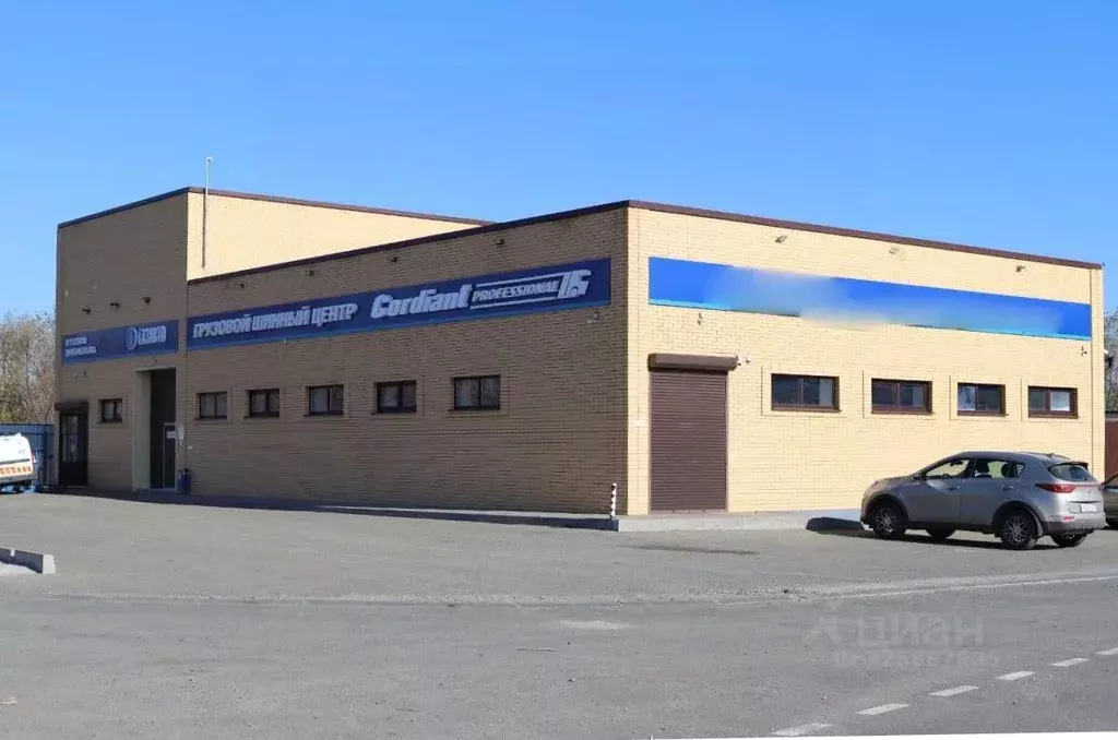 Помещение свободного назначения в Ростовская область, Сальск Трактовая ... - Фото 1