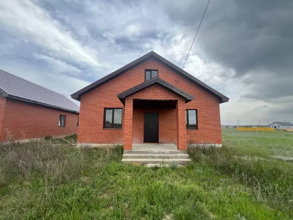 Дом в Самарская область, Кинель Средневолжская ул., 8 (125 м) - Фото 1