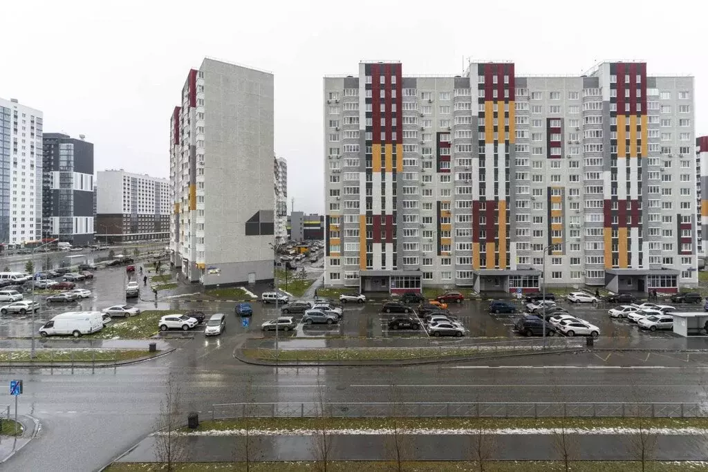 1-комнатная квартира: Тюмень, улица Валентины Трофимовой, 3 (37.3 м) - Фото 2